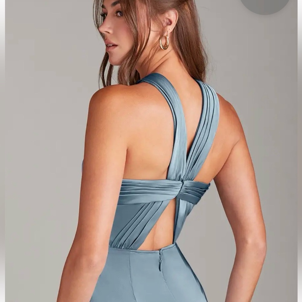 Azazie Rue Dusty Blue Gown Twisted Halter SZ 12 Bridesmaid Formal